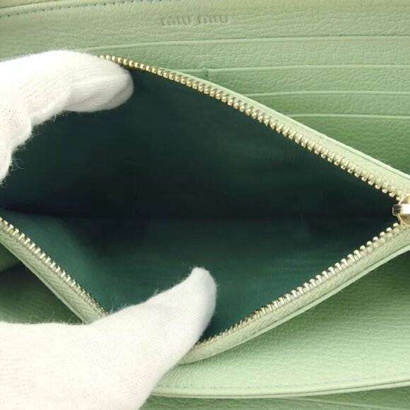 miu miu long wallet ribbon leather Authentic USED - Picture 6 of 10